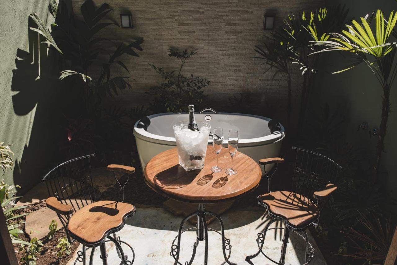Chez Louise Et Louis Pe Na Areia Hotell Juquei Eksteriør bilde
