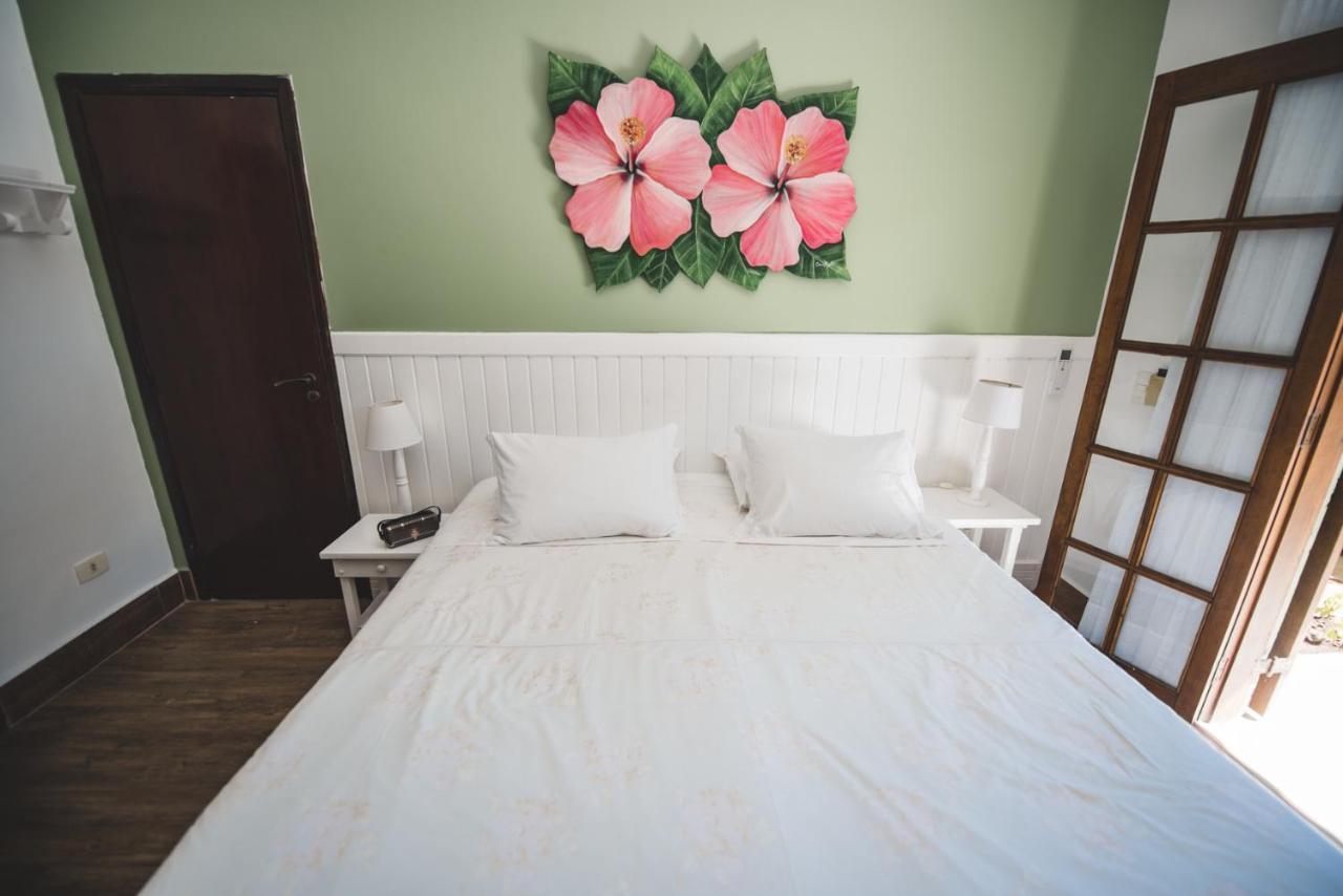 Chez Louise Et Louis Pe Na Areia Hotell Juquei Eksteriør bilde